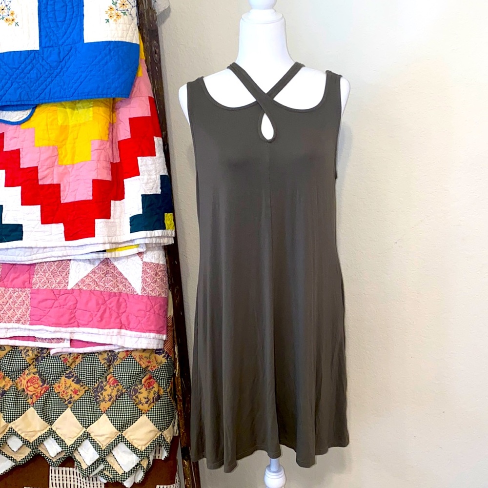 Discount Divas Boutique Sz L Criss Cross  Sleeveless Dress Olive Green